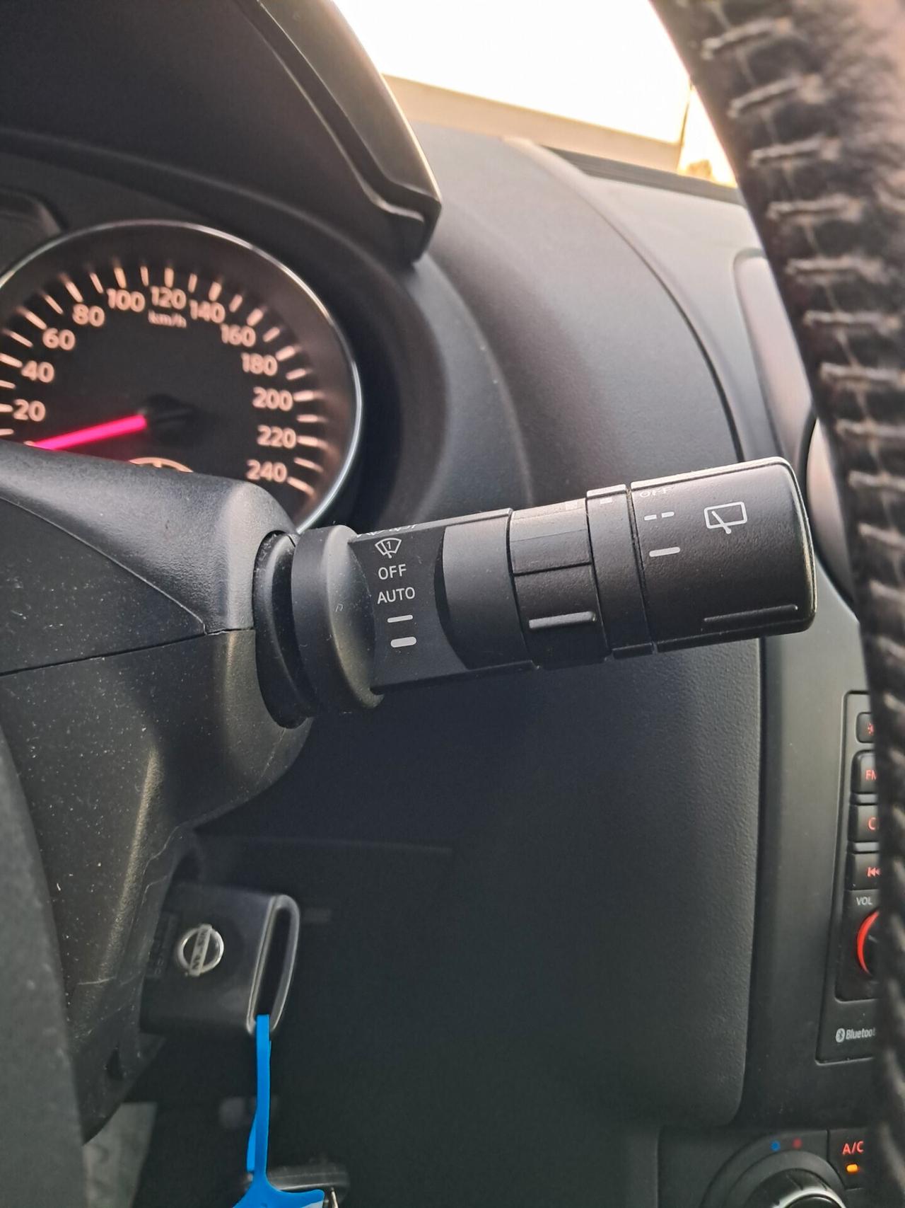 Nissan Qashqai TEKNA 1.6 GPL-TETTO*NAVI*TELECAMERA