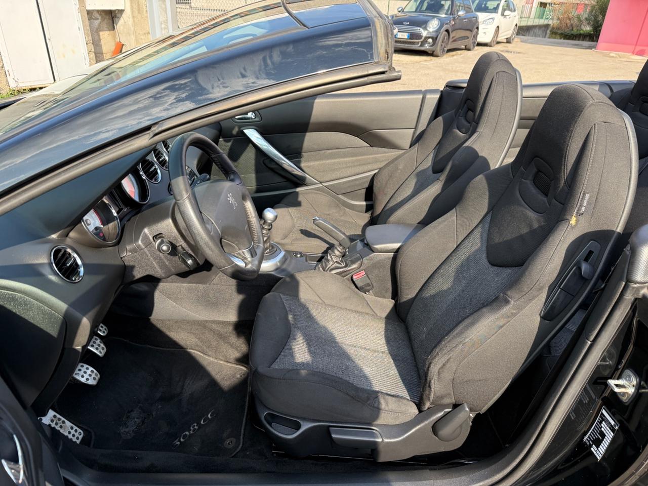 Peugeot 308 CABRIO 1.6 HDi 112CV CC Féline 2010