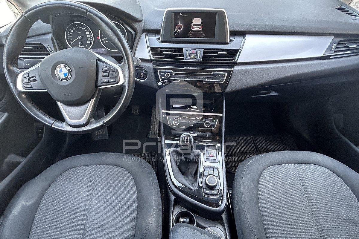 BMW 216d Active Tourer Advantage