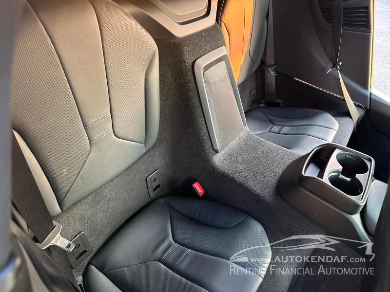 BMW i8 Coupe 1.5 auto