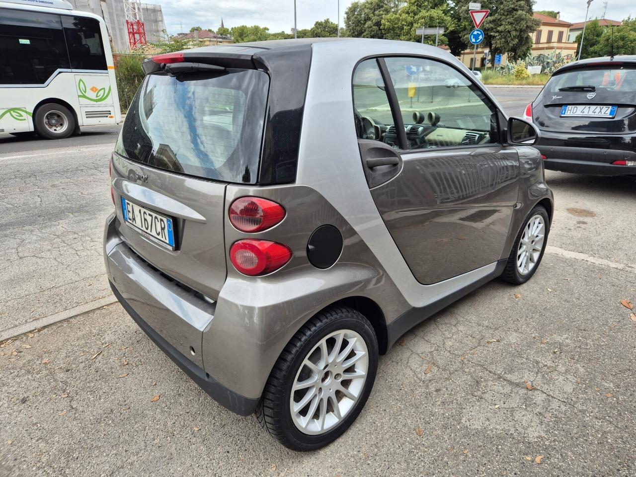 Smart ForTwo 1000 52 kW coupé passion