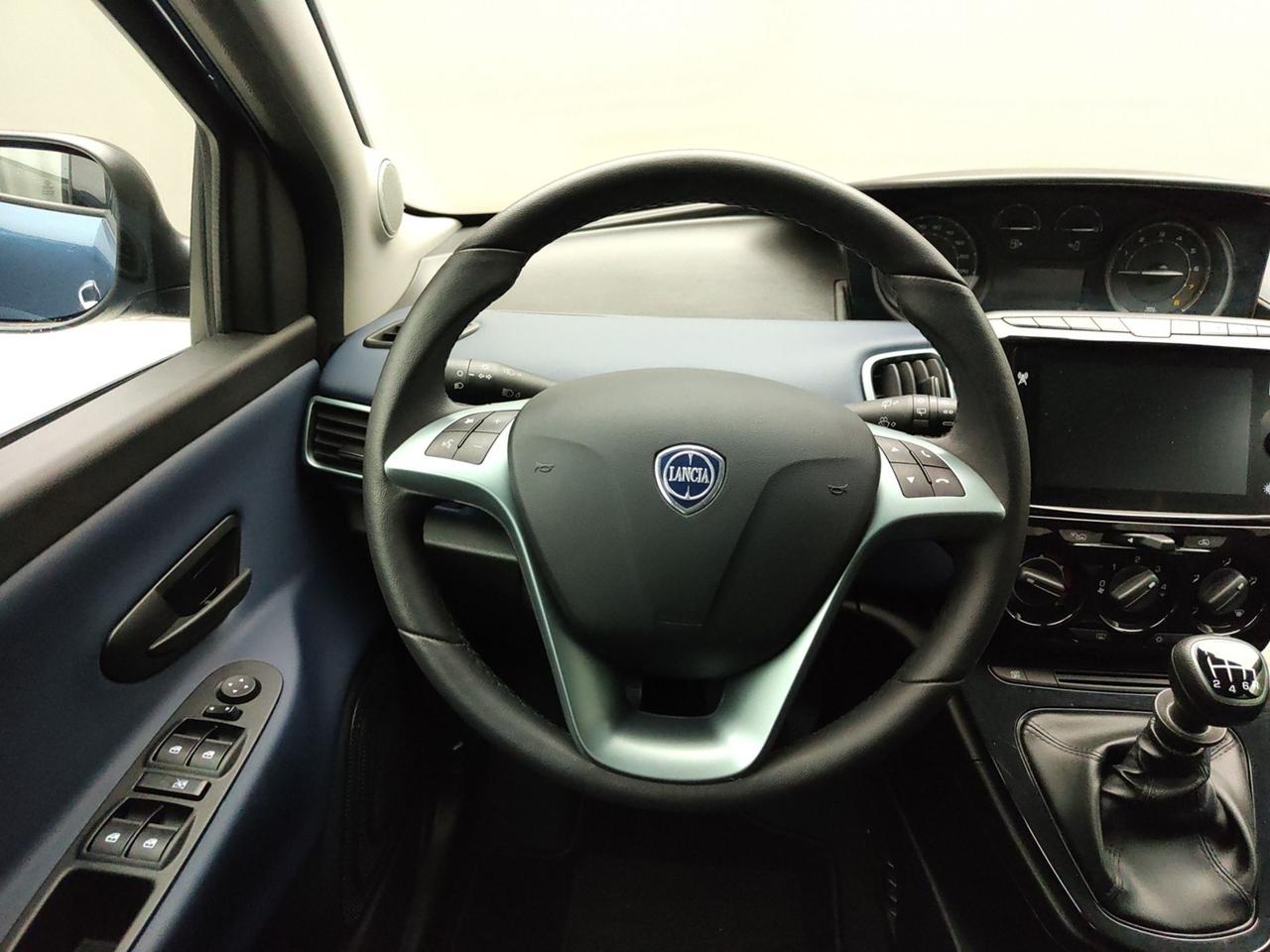 LANCIA Ypsilon III 2021 1.0 70CV HYBRID PLATINO