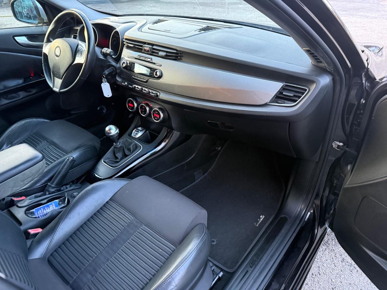 Alfa Romeo Giulietta 1.6 JTDm-2 105 CV Exclusive