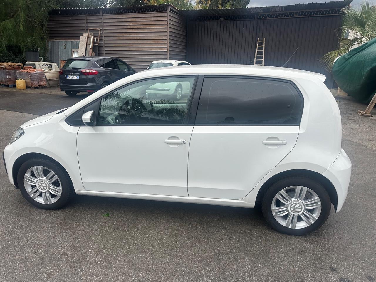 Volkswagen up! 1.0 TSI 90 CV 5p. cross BlueMotion Technology