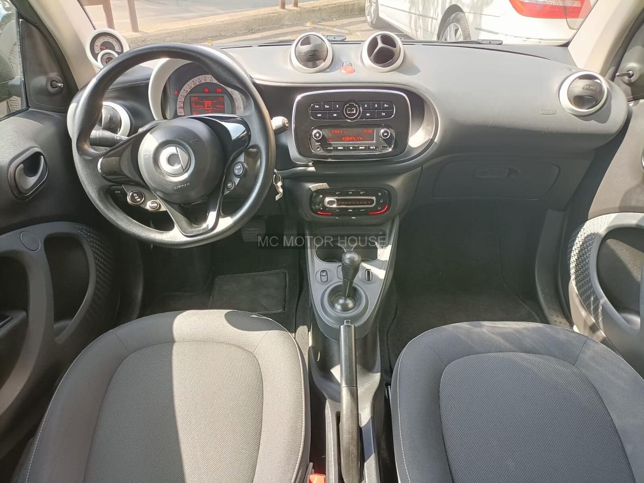 SMART FORTWO BENZINA *NEOPATENTATI* RATE / Permute