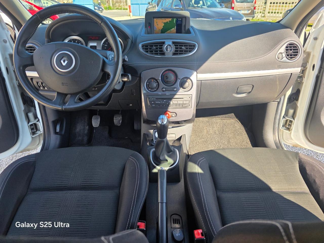Renault Clio 1.2 16V 3 porte Luxe