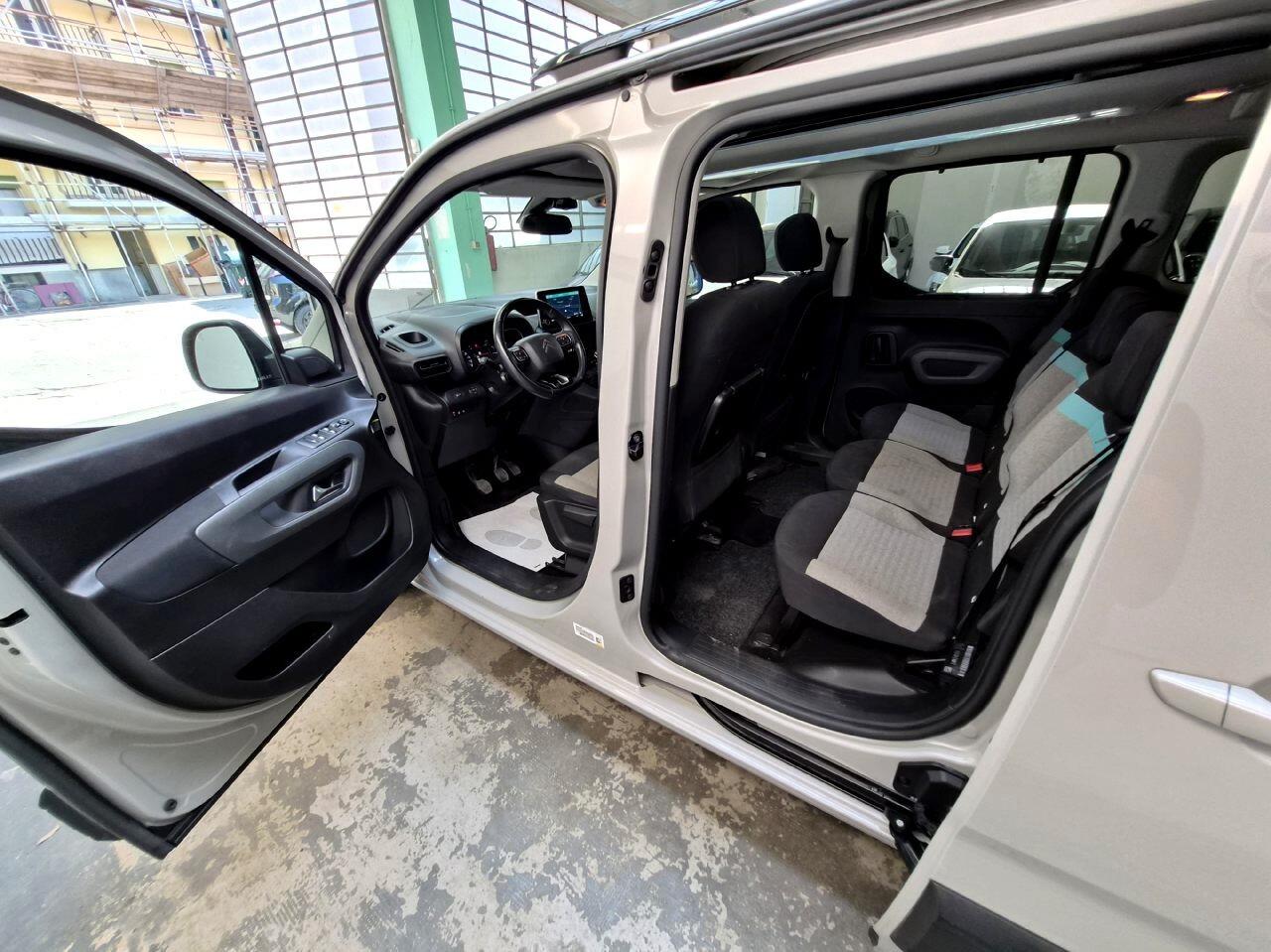 Citroen Berlingo 1.2 M Shine FULL Opt.