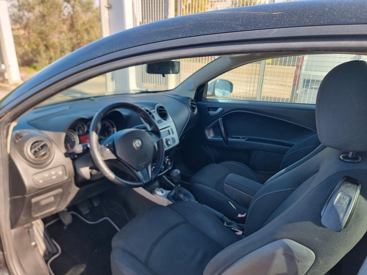 Alfa Romeo MiTo 1.3 JTDm-2 95 CV S&S Distinctive Sport Pack