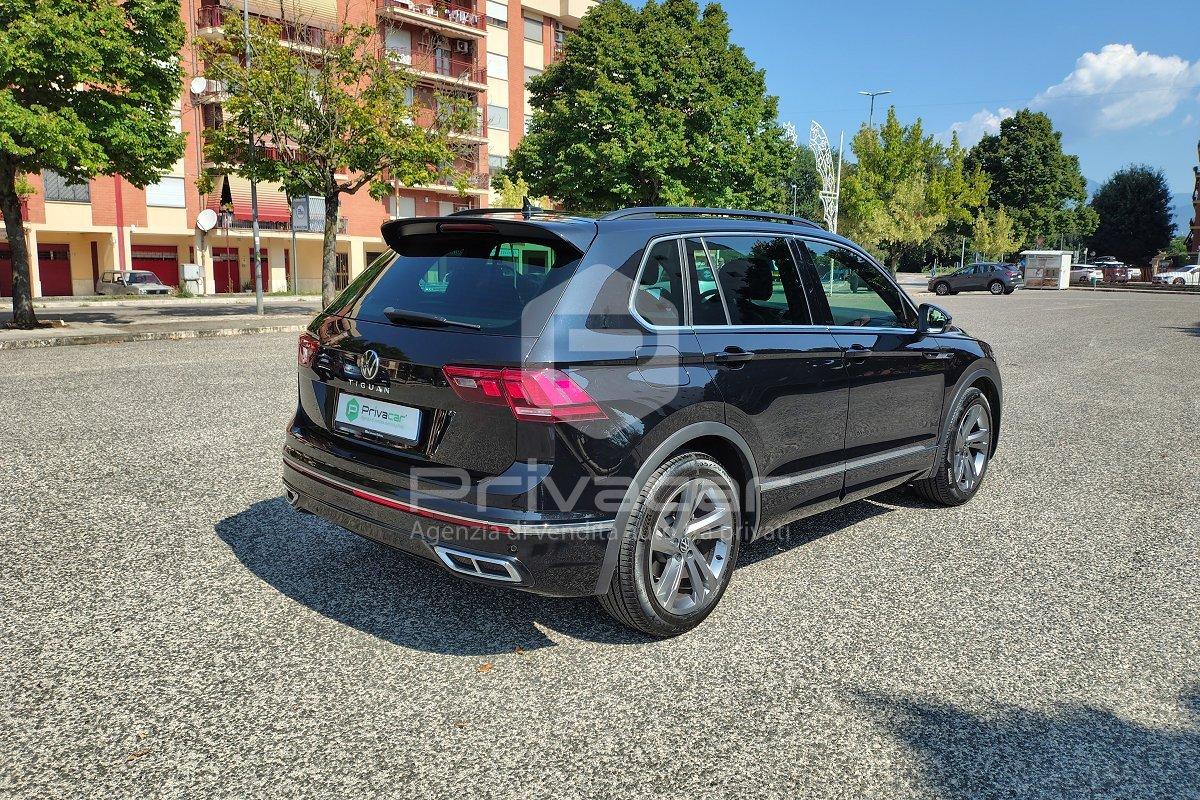 VOLKSWAGEN Tiguan 2.0 TDI 150 CV SCR DSG R-Line