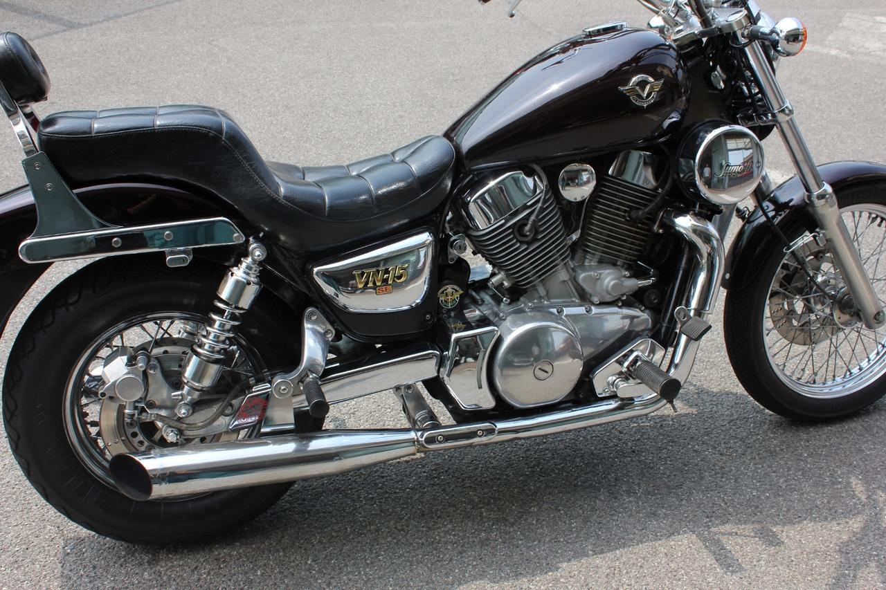 KAWASAKI VN1500 SELLA IN PELLE NERA - BELLISSIMA!!