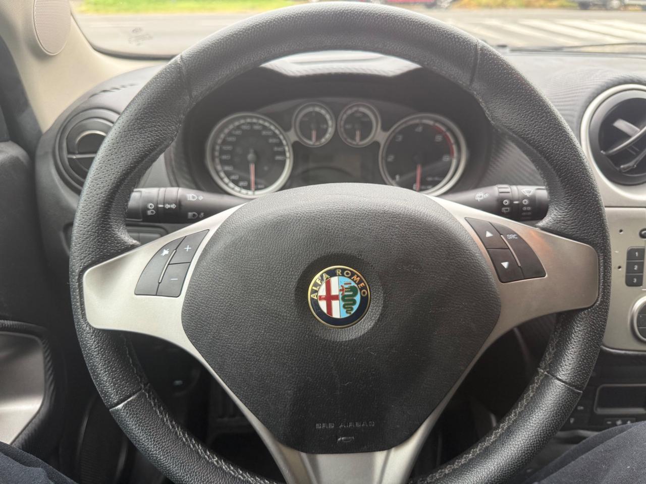 Alfa Romeo MiTo 1.3 JTDm-2 95 CV S&S Distinctive