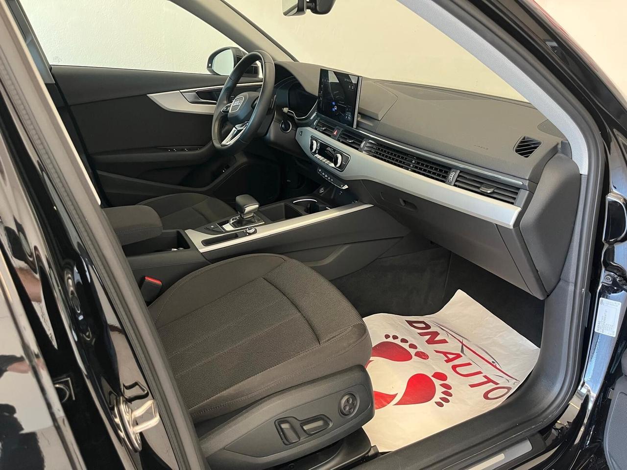 Audi A4 30 TDI Advanced S tronic