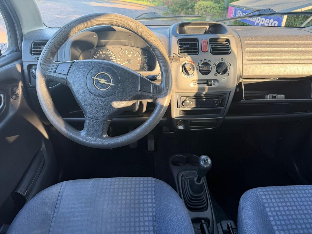Opel Agila 1.0 12V Fashion Line