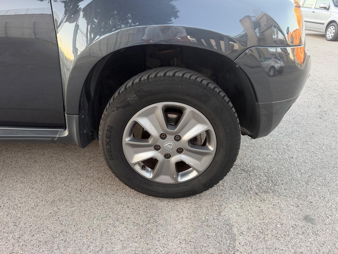 Dacia Duster 1.5 dCi 110 cv 2015 navigatore