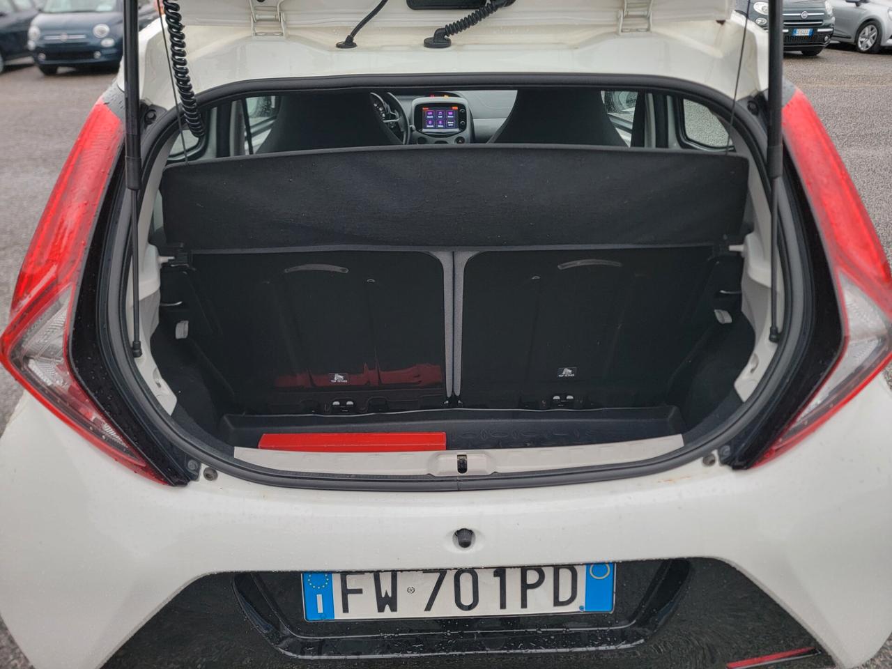 Toyota Aygo 1.0 VVT-i x-play MMT SOLO 48 MILA KM !