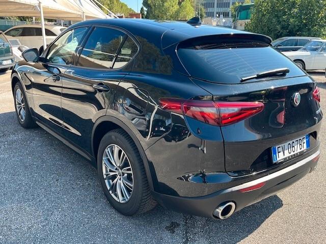 Alfa Romeo Stelvio 2.2 Turbodiesel 190 CV AT8 RWD Executive