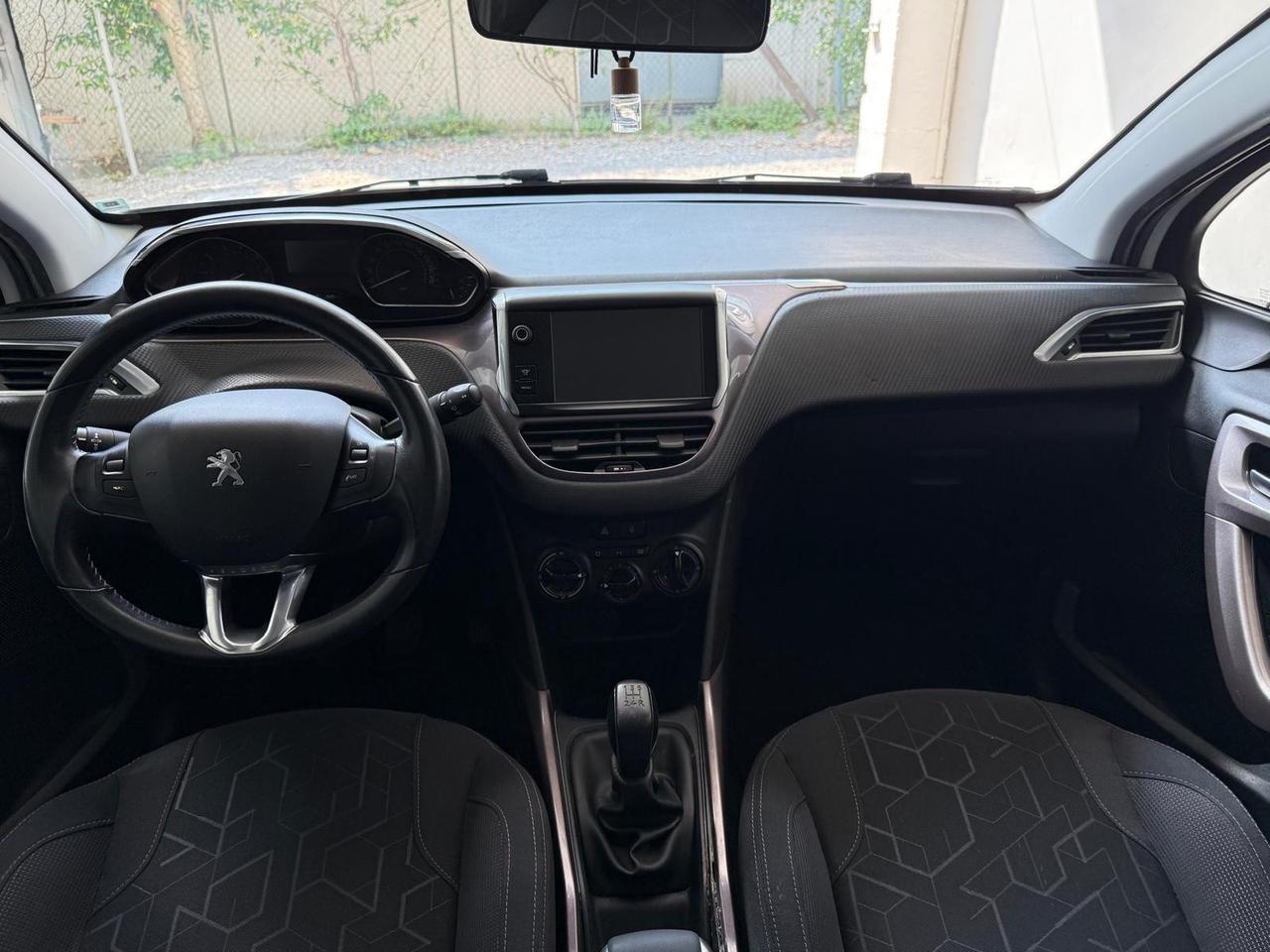 Peugeot 2008 Allure 1.2 benzina SOLO 50.000km