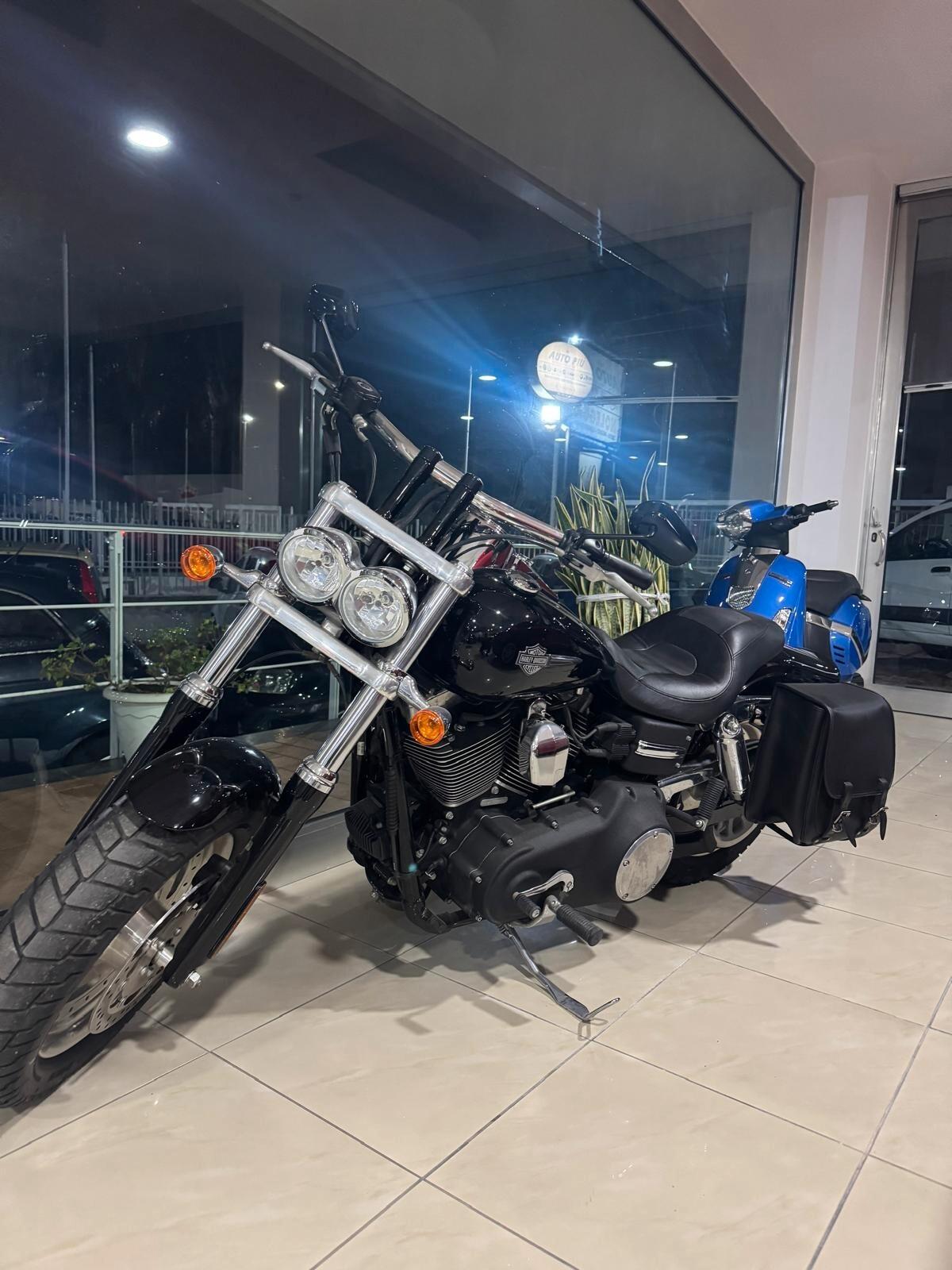 Harley-davidson FXDC Dyna Super Glide Custom