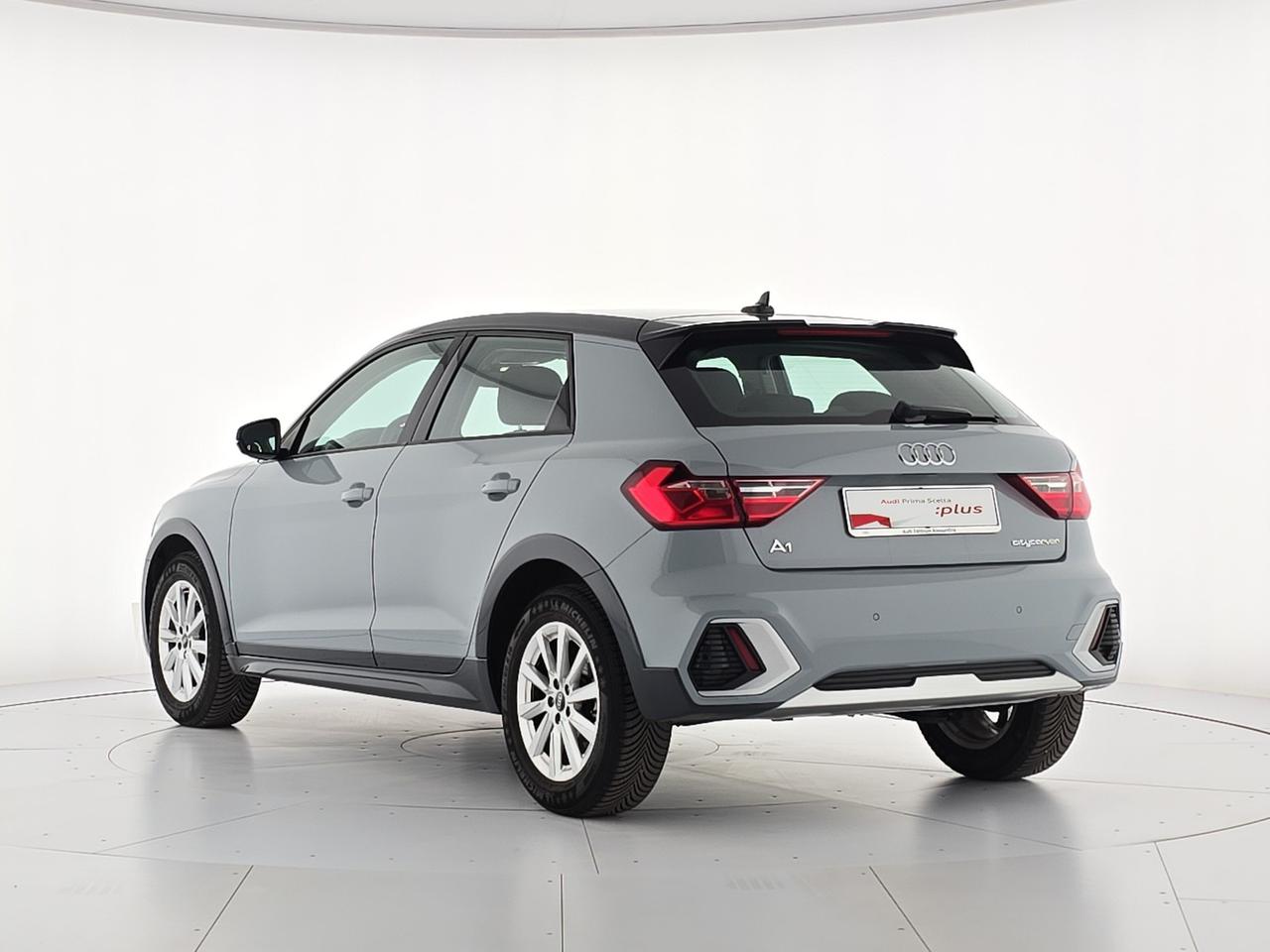 Audi A1 citycarver 30 1.0 tfsi admired 110cv