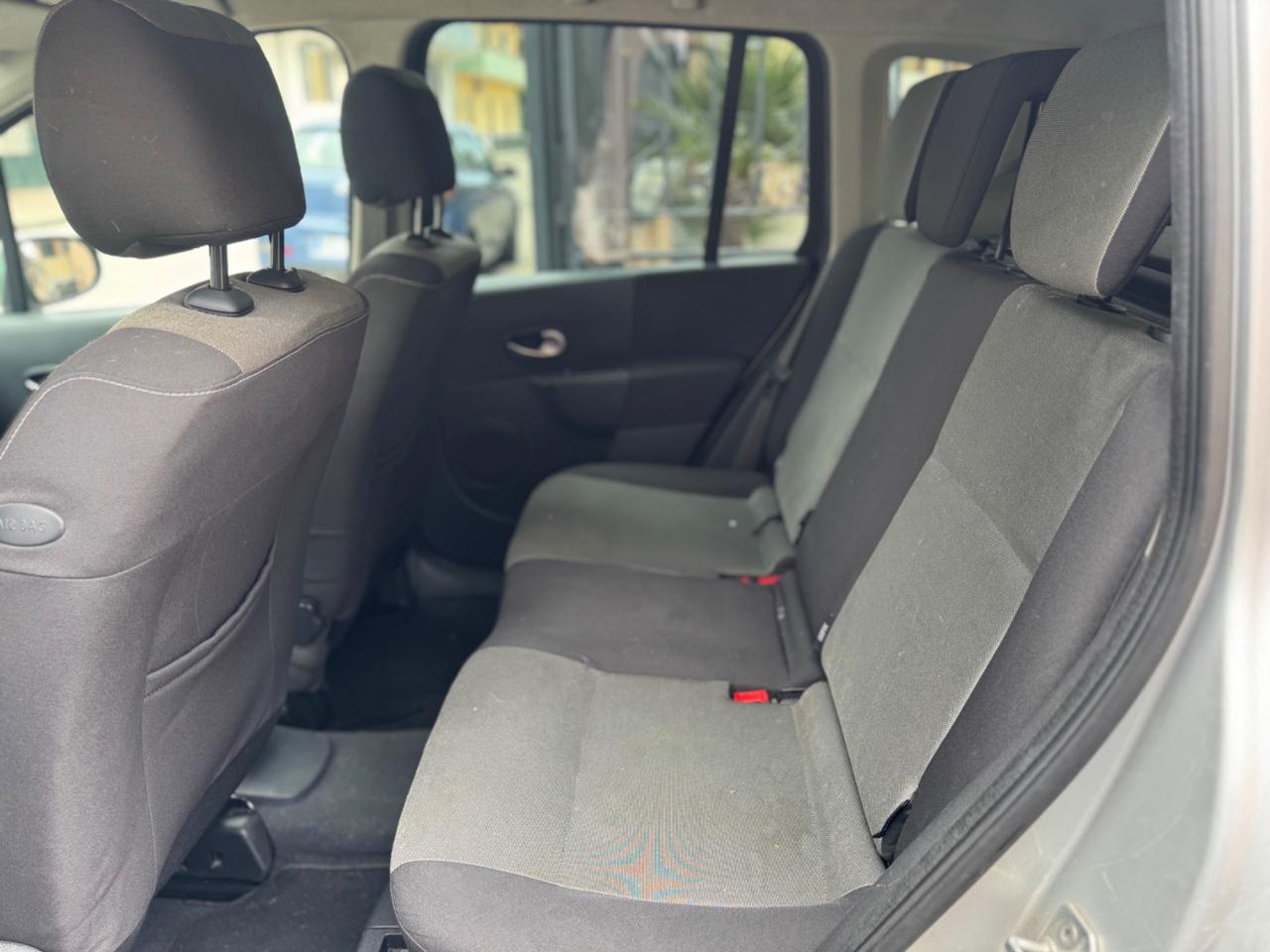 Renault Modus Grand 1.5 dCi 105CV Dynamique