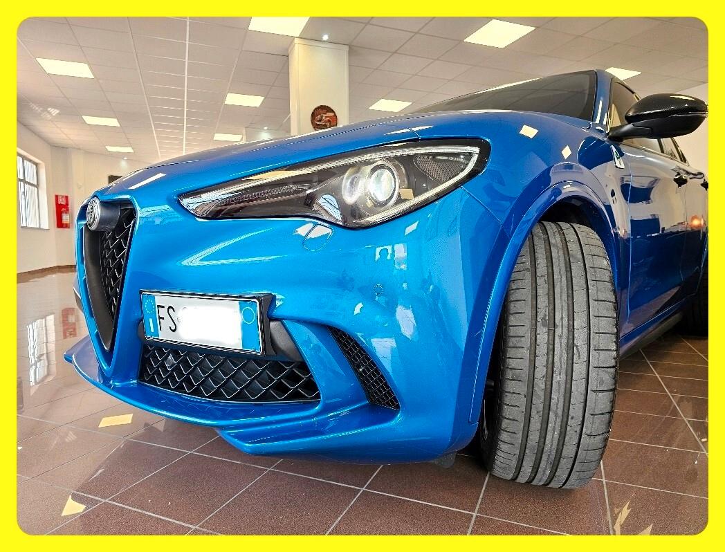 Alfa Romeo Stelvio 2.9 Bi-Turbo V6 510 CV AT8 Quadrifoglio