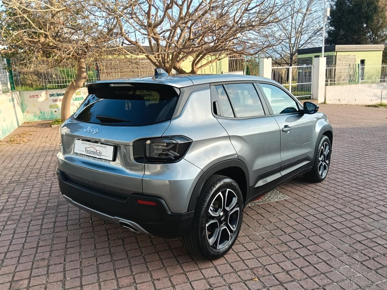 Jeep Avenger 1.2 Turbo 100 CV Summit 2025