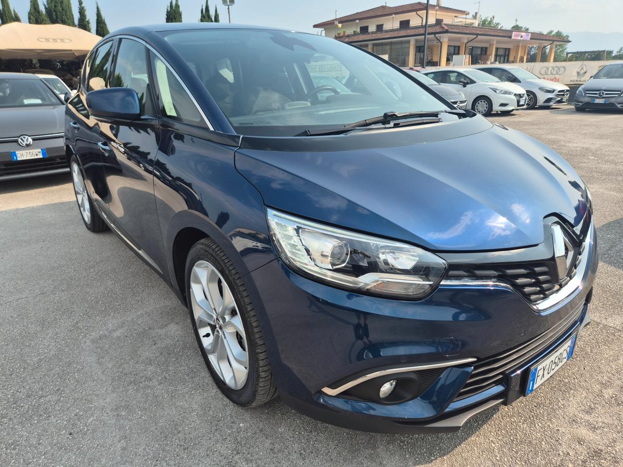 Renault Scenic Blue dCi 120 CV EDC Intens N1