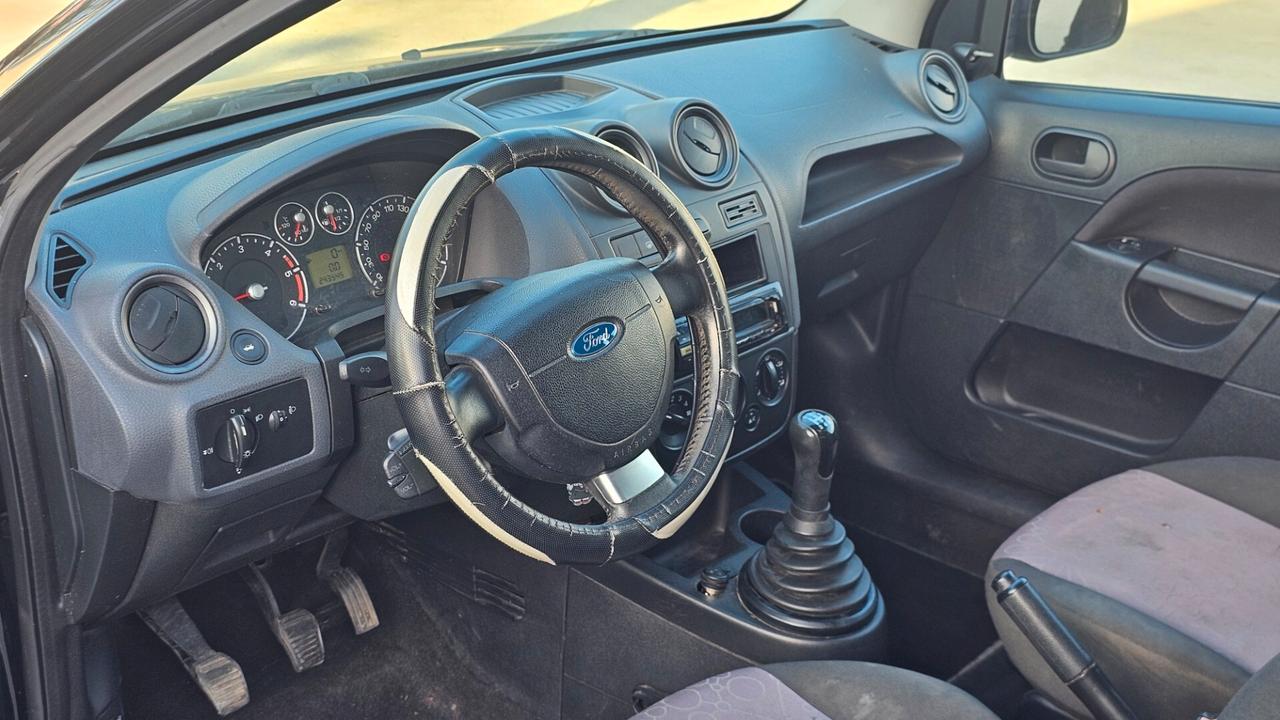 Ford Fiesta 1.4 TDCi 3p. Ghia