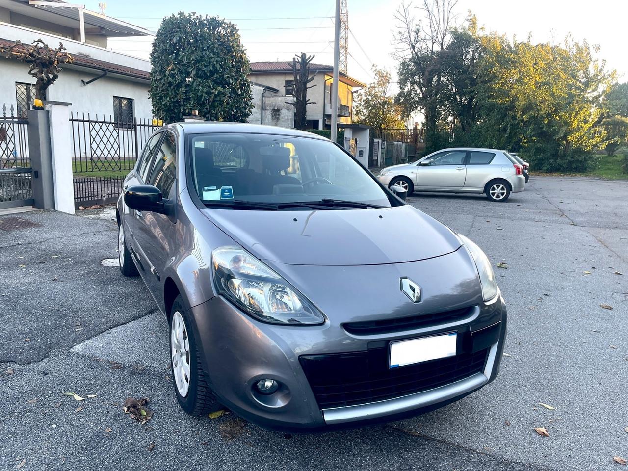 Renault Clio 1.5 dCi 75CV 5 porte Dynamique per Neopatentati