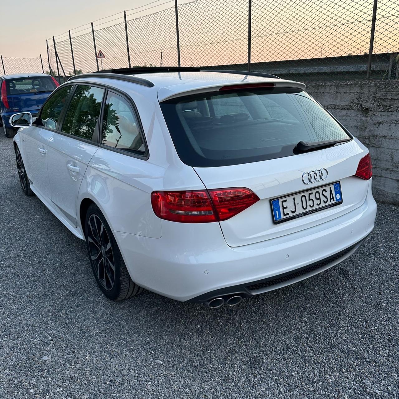 Audi A4 2.0 TDI 143CV F.AP. SLINE