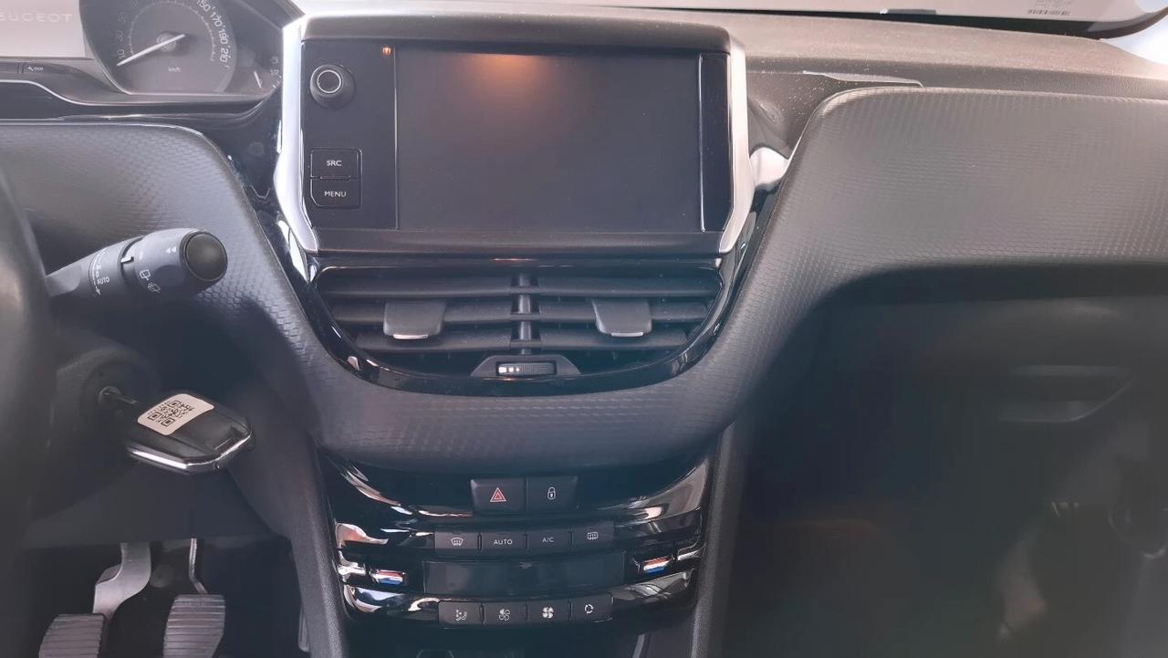 Peugeot 208 BlueHDi 100 5 porte Allure