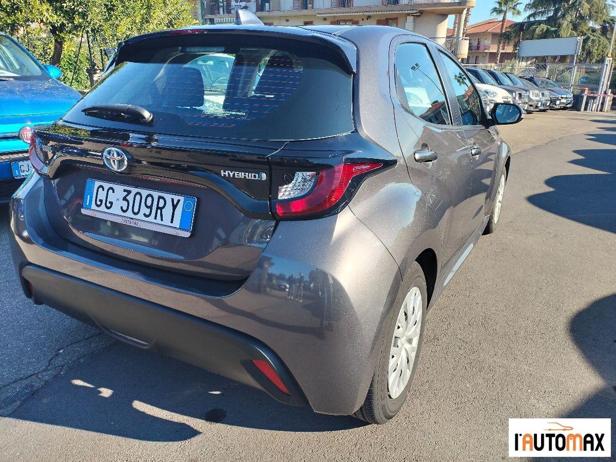 TOYOTA - Yaris 1.5h Business