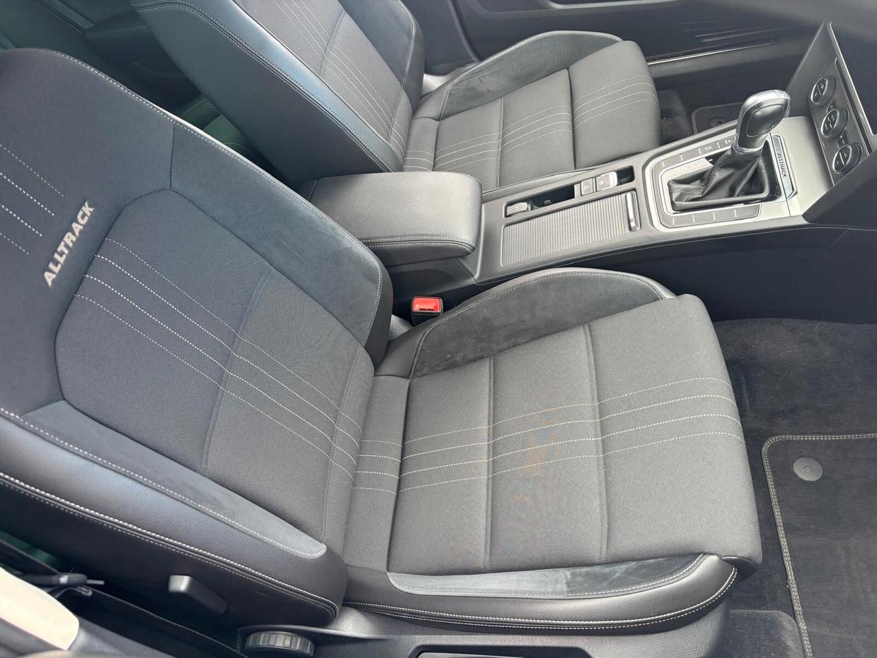 Volkswagen Passat Variant 2.0 TDI 190 CV ALLTRACK 4MOTION DSG Executive