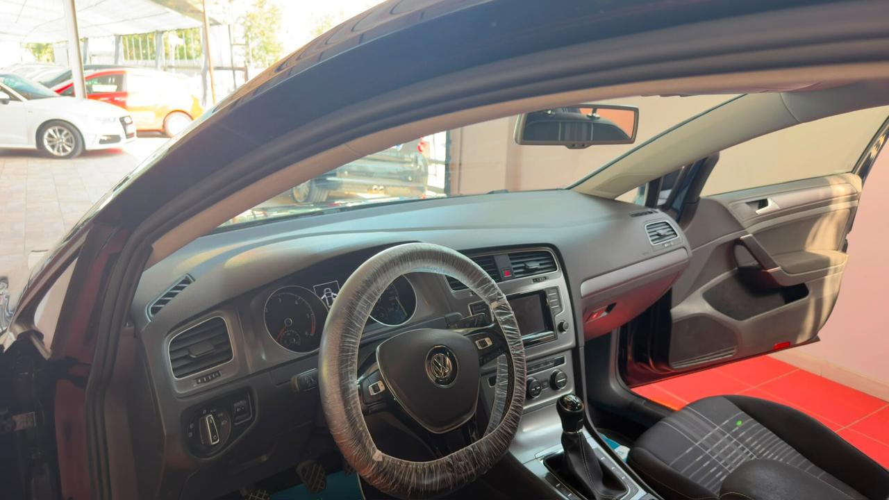 Volkswagen Golf 1.6 TDI 110 CV 5p. Highline BlueMotion Technology
