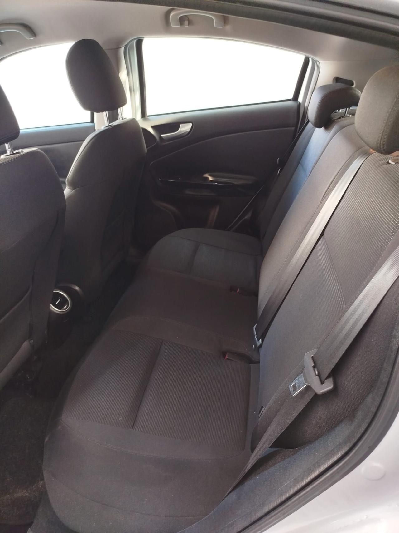 Alfa Romeo Giulietta 1.4 benzina 2011 CON GARANZIA