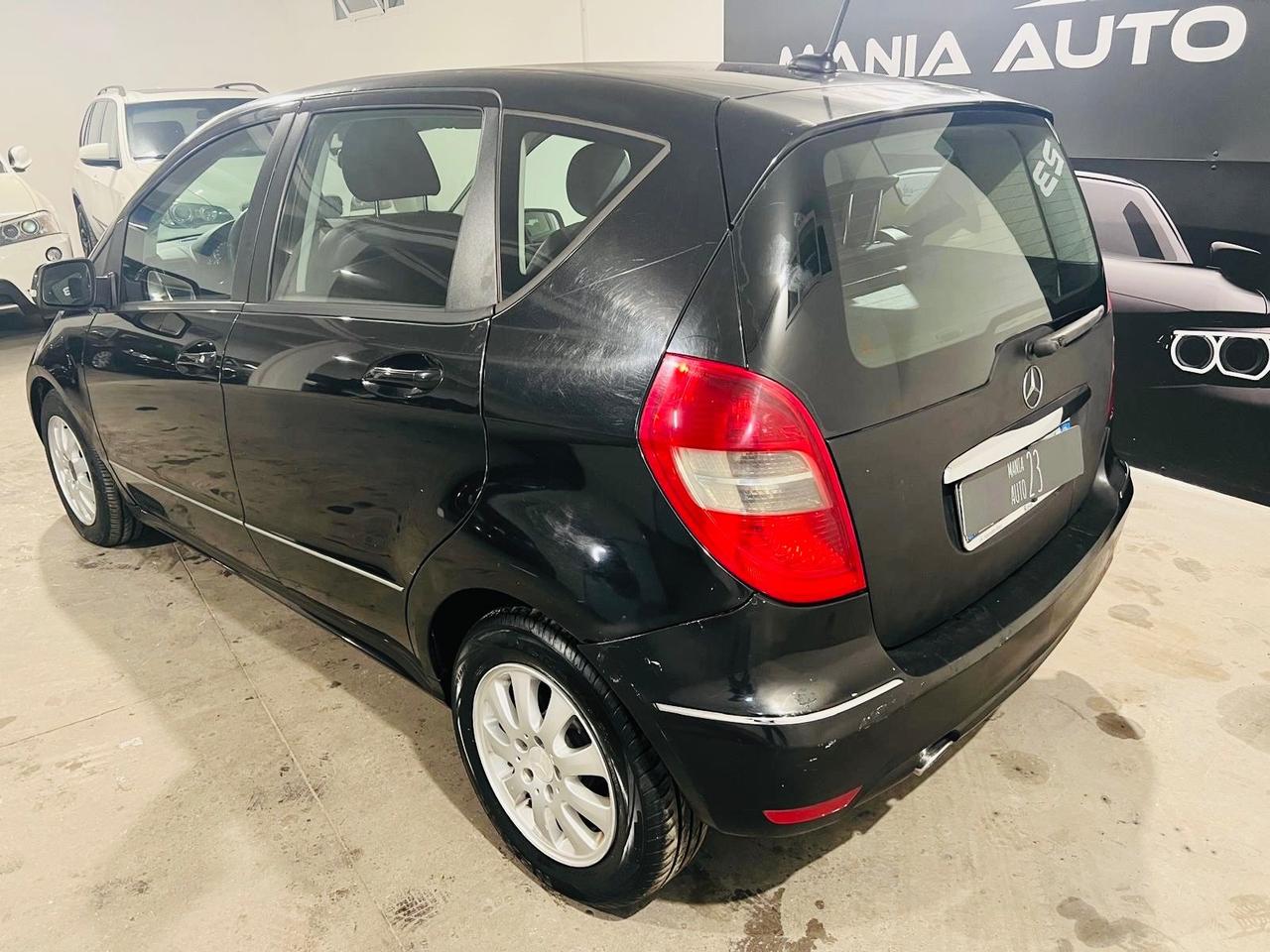 Classe A-180 d*109CV* (cdi) *MANUALE*