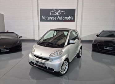 smart forTwo 1.0cc 70cv Automatica Benzina NEOPATENTATI