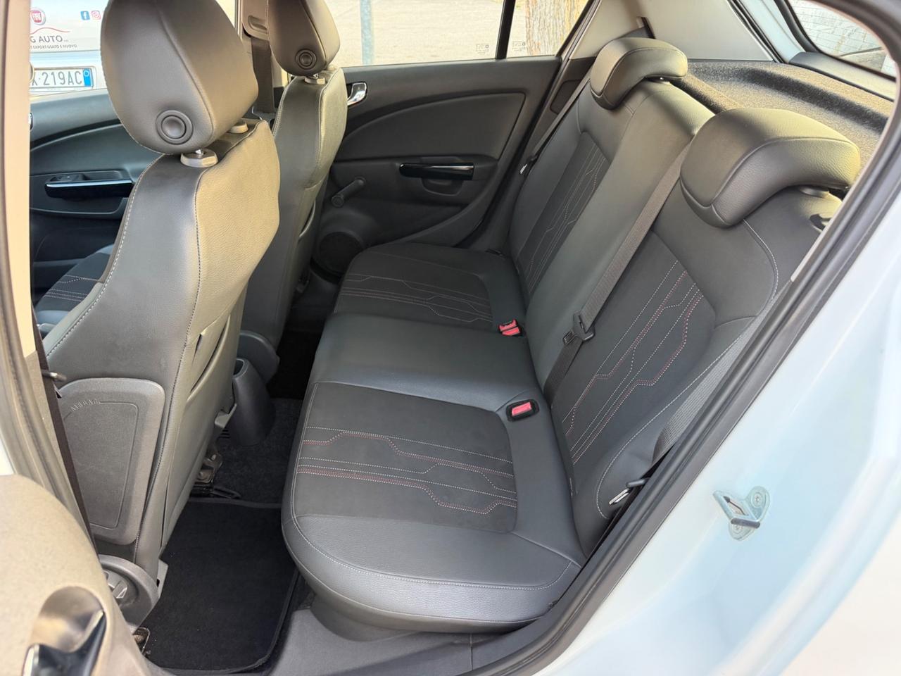 Opel Corsa 1.2 benzina 85 cv 2012