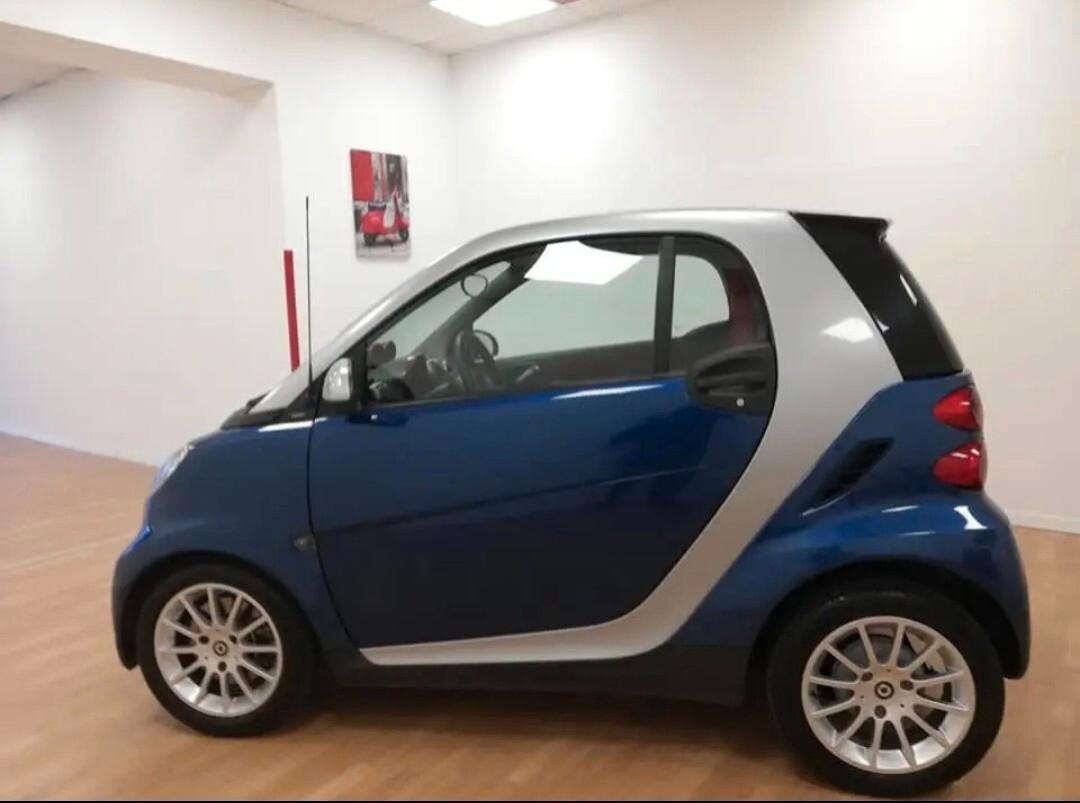 Smart ForTwo 1000 52 kW coupé passion