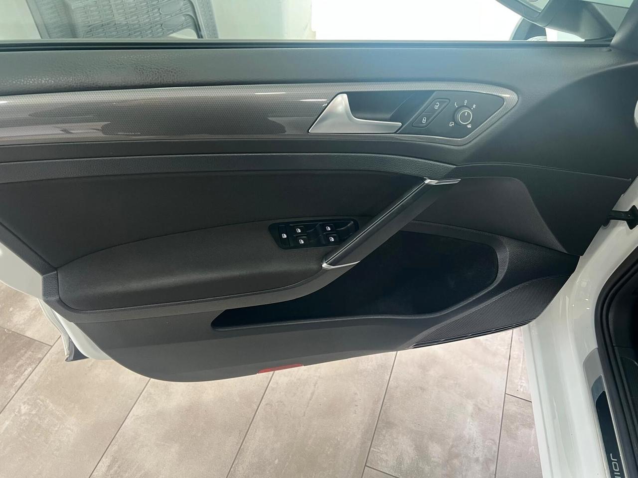 Volkswagen Golf 1.6 TDI 115 CV 5p. Business BlueMotion Technology