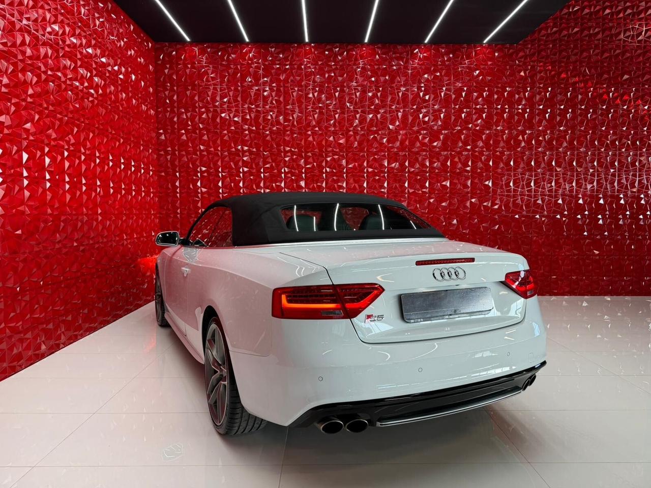 Audi S5 Cabrio 3.0 V6 TFSI Quattro S-Tronic S-Line 333Cv