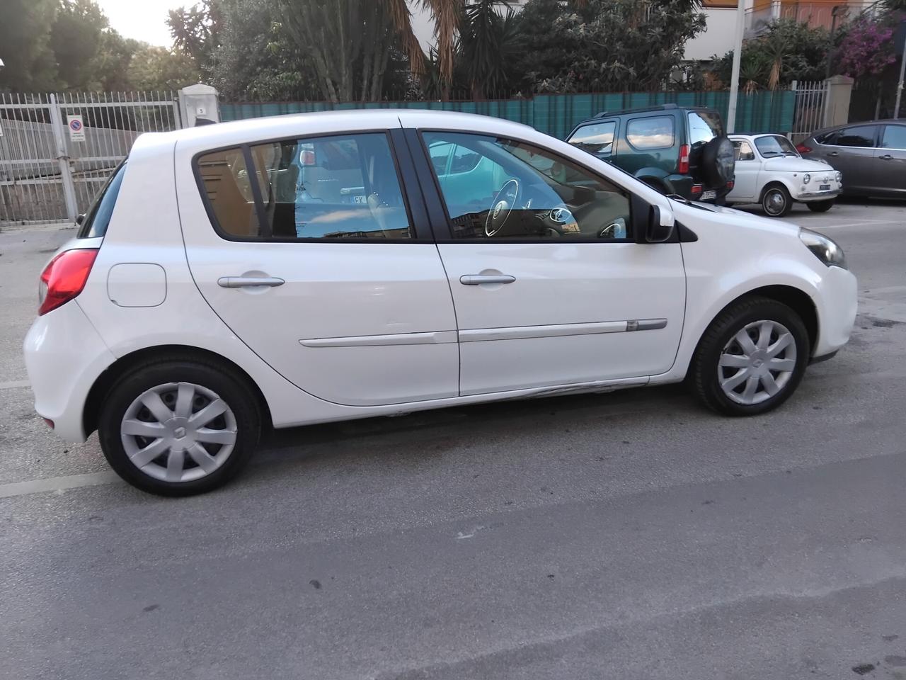 RENAULT CLIO 1.2 NAVI GPL CONFORT