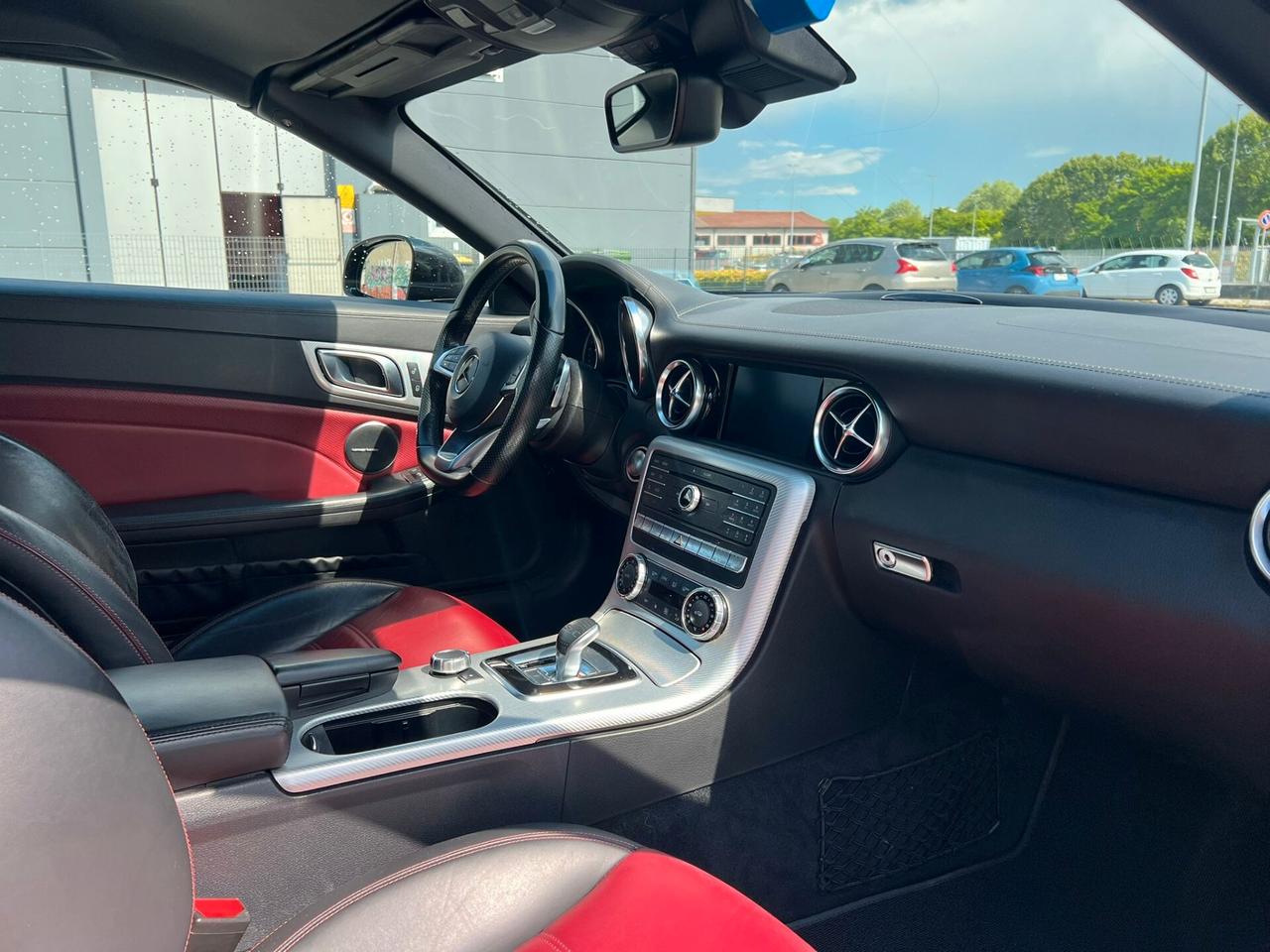 Mercedes-benz SLC 300 AMG line