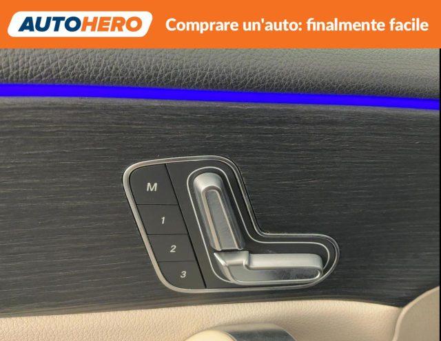 MERCEDES-BENZ A 200 d Automatic Sport
