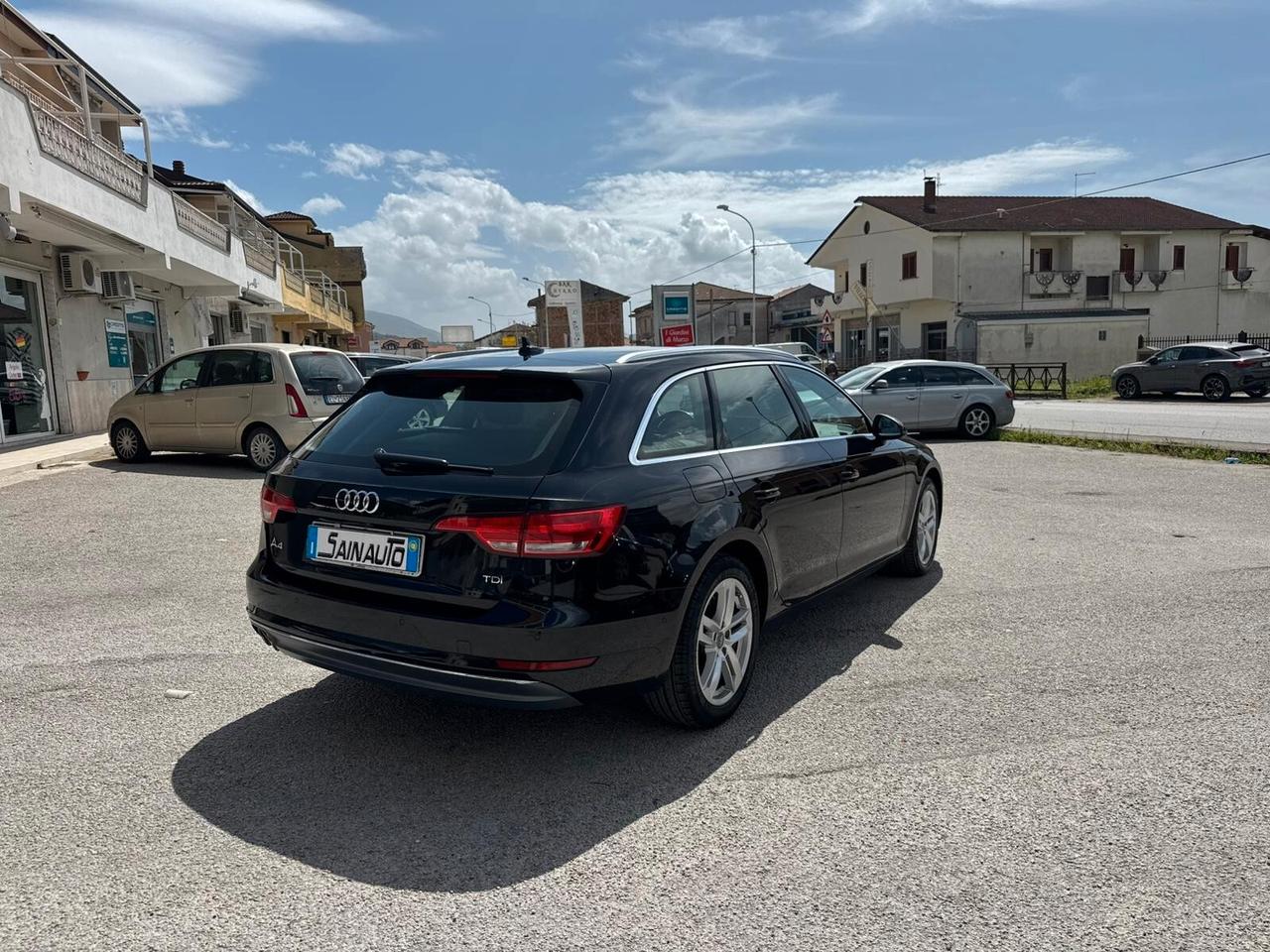 Audi A4 Avant 2.0 TDI 190 CV ultra S tronic GARANZIA