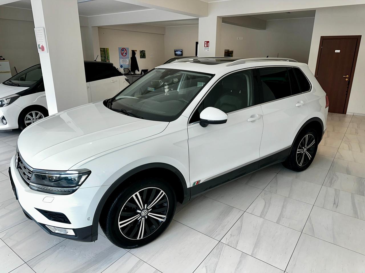 Volkswagen Tiguan 2.0 TDI SCR DSG 4MOTION Executive BMT