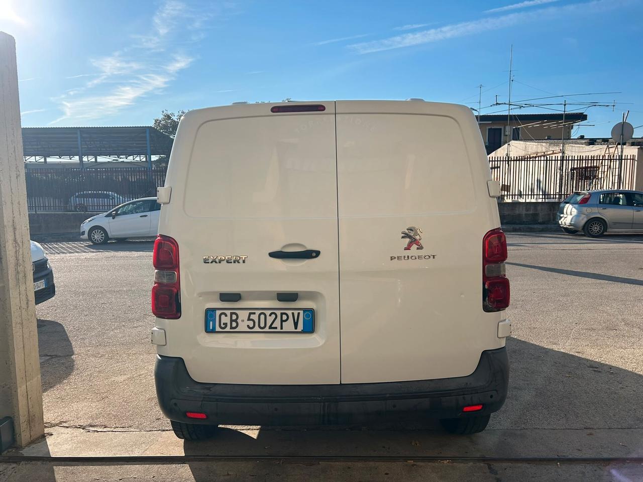 Peugeot EXPERT 4P FURGONE 2.0 BLUEHDI 120 PREMIUM STANDARD