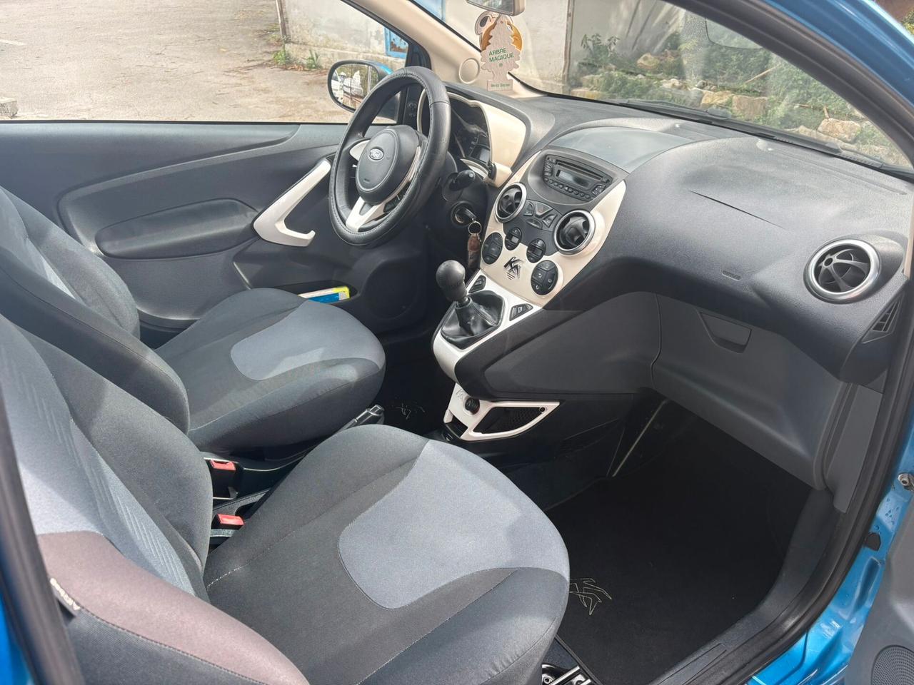 FORD KA 1.2 Individual - 2010