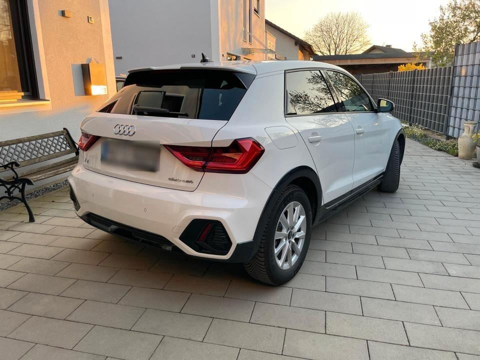 Audi A1 allstreet 30 TFSI S tronic