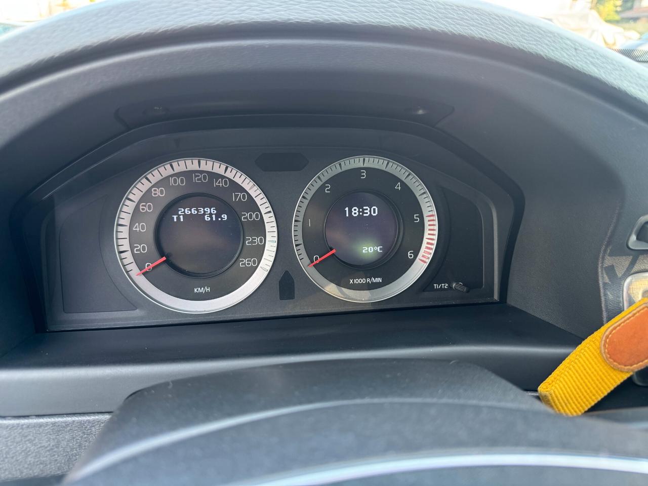 Volvo S80 2.4 D5 205 CV Geartronic Summum